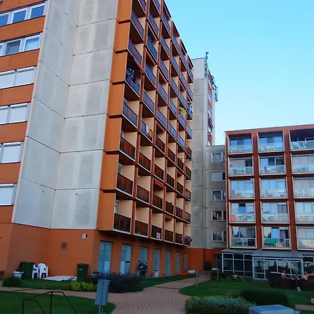 Aranypart Vízparti Apartman Apartamento