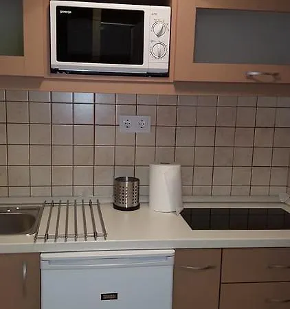 Aranypart Vízparti Apartman